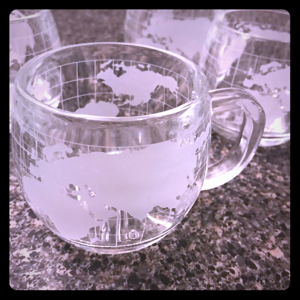 Nescafé set of 4 vintage clear glass mugs